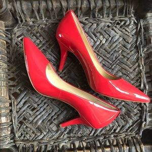 NWOT Michael Kors Pumps 👠